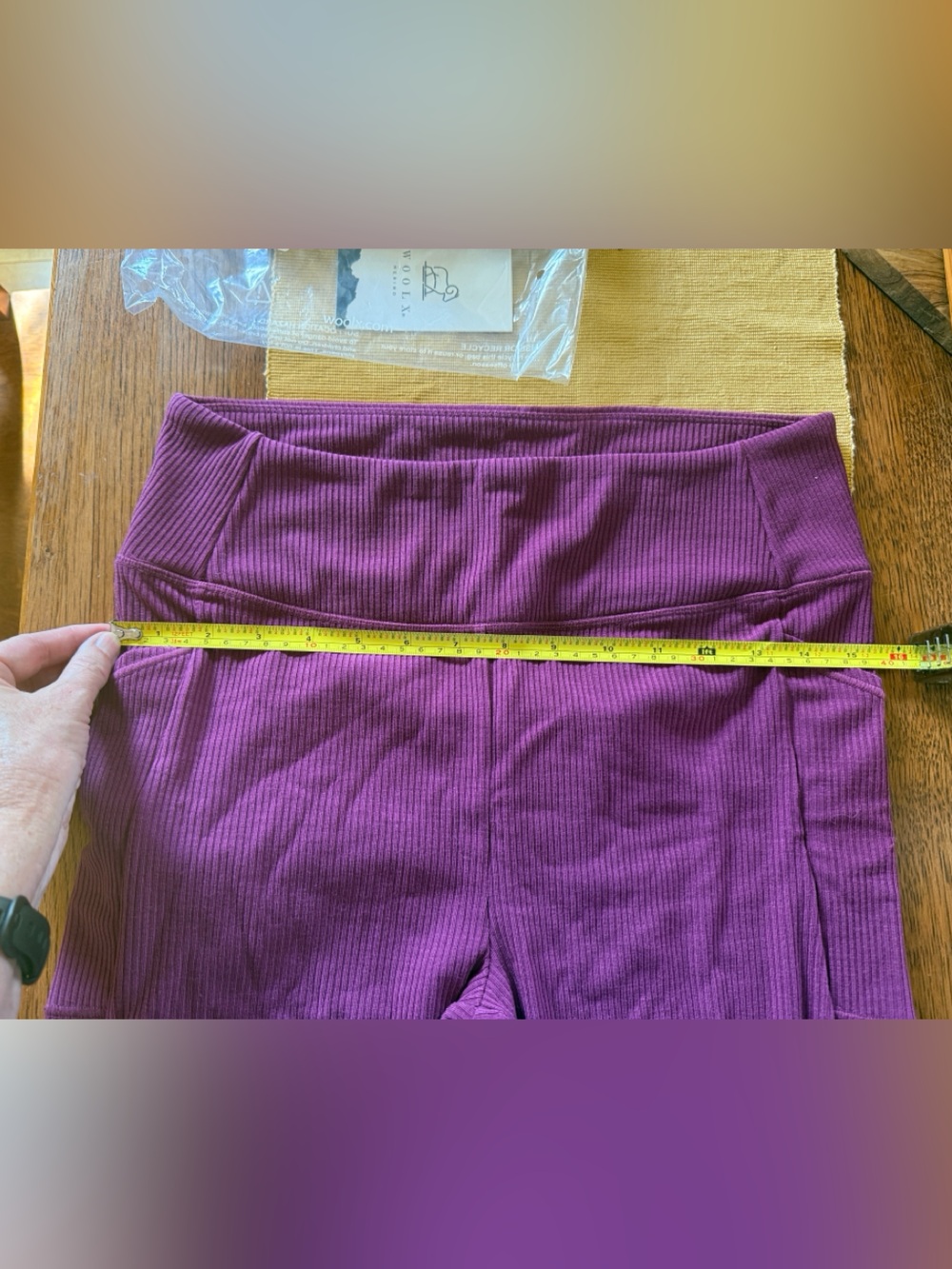 NIB Woolx Miley Merino Blend Ribbed Bike Shorts Large Jam Berry - Picture 2 of 4